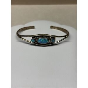 BENNIE BOWEKATY BRACELET STERLING SILVER WITH OPALS
